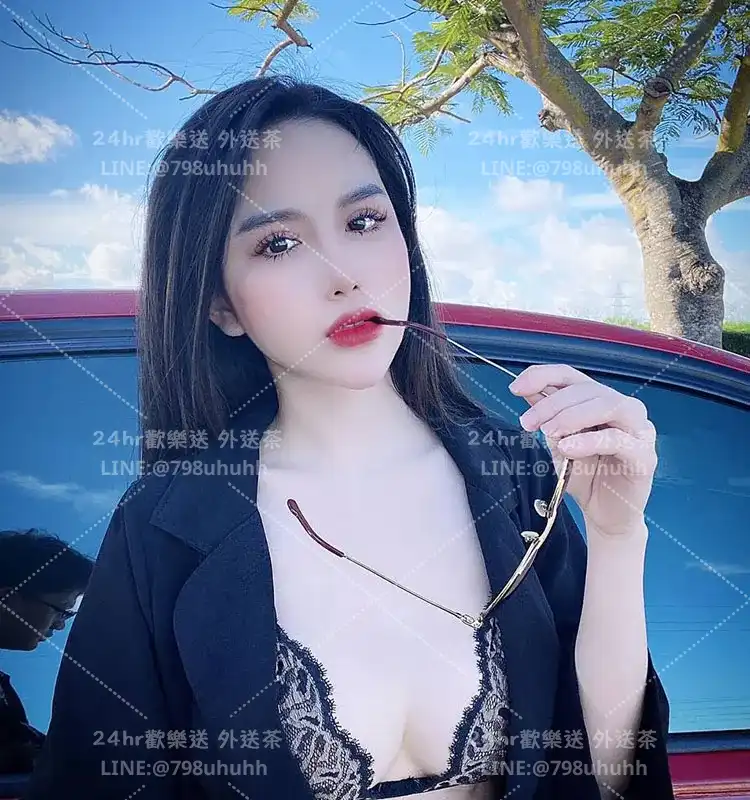 桃園打砲 Naomi