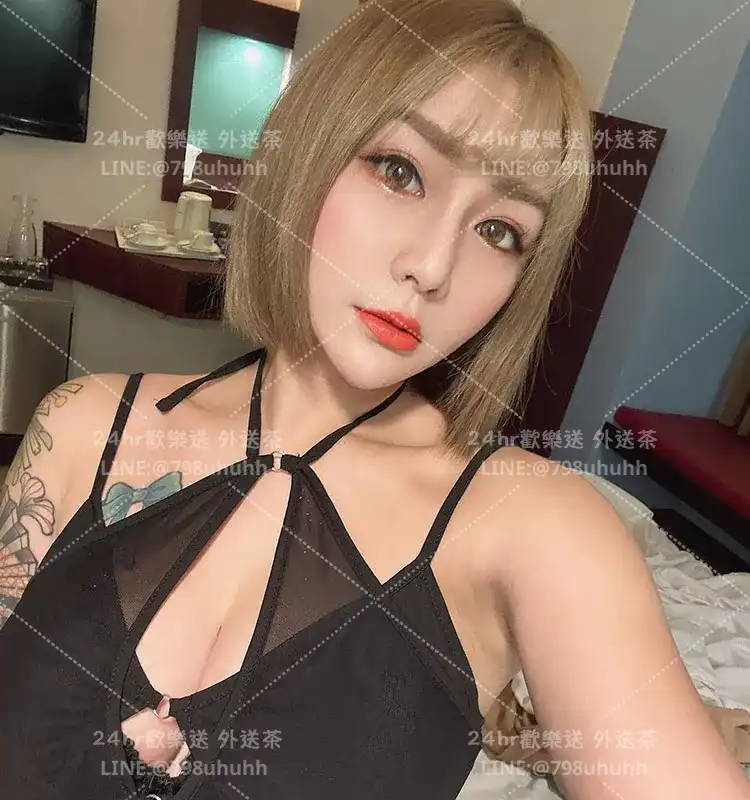 高雄打砲 依芃