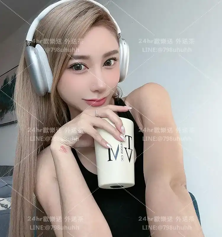 打砲 詩蓉
